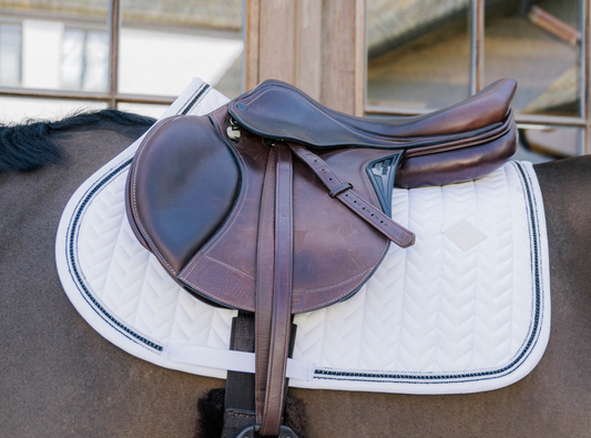 Kentucky Saddle Pad Metal Chain JUMPING