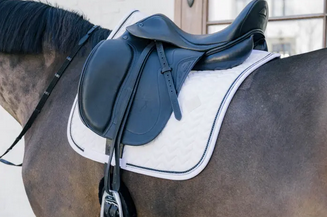 Kentucky Saddle Pad Metal Chain Dressage