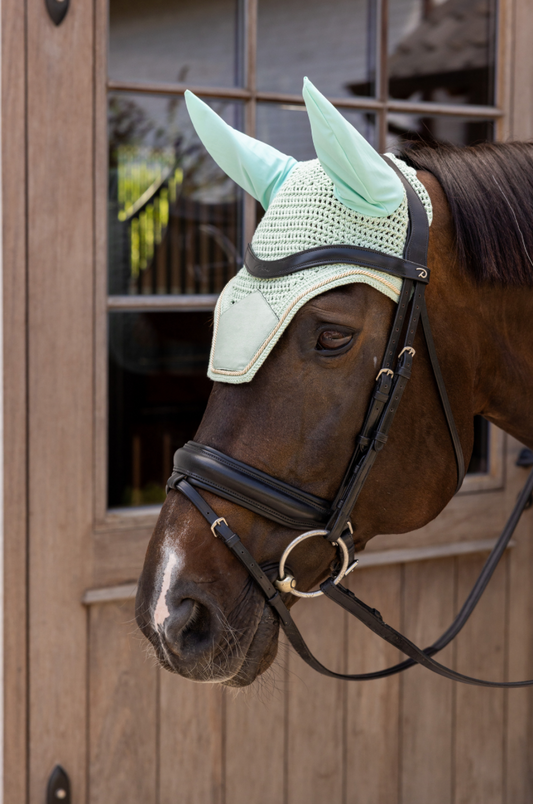 ear veils in mint