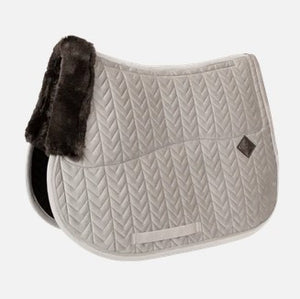 Kentucky Skin Friendly Saddle Pad Velvet show jumping