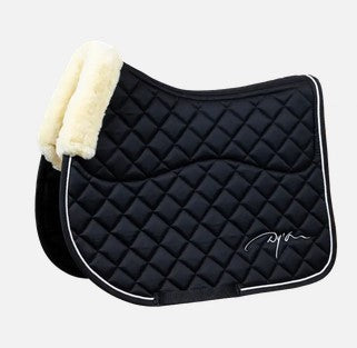 Dy'on Skin Friendly Saddle Pad show jumping