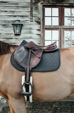 Load image into Gallery viewer, Kentucky Saddle Pad Classic show jumping
