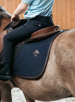 Load image into Gallery viewer, Kentucky Saddle Pad Color Edition Leather Jumping
