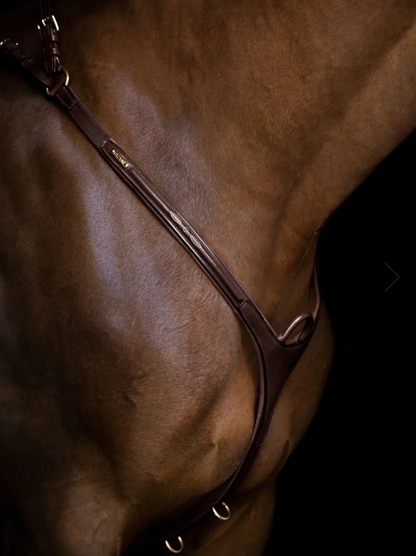 Utzon Equestrian Belmond showjumping Breastplate
