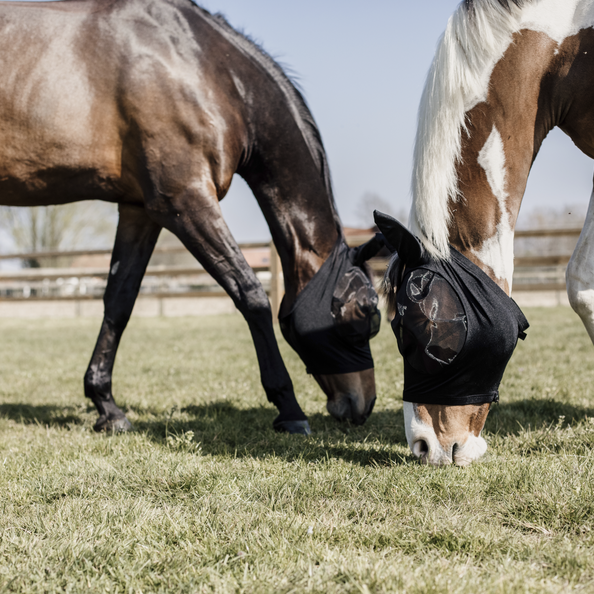 Kentucky fly mask slim fit for the paddock